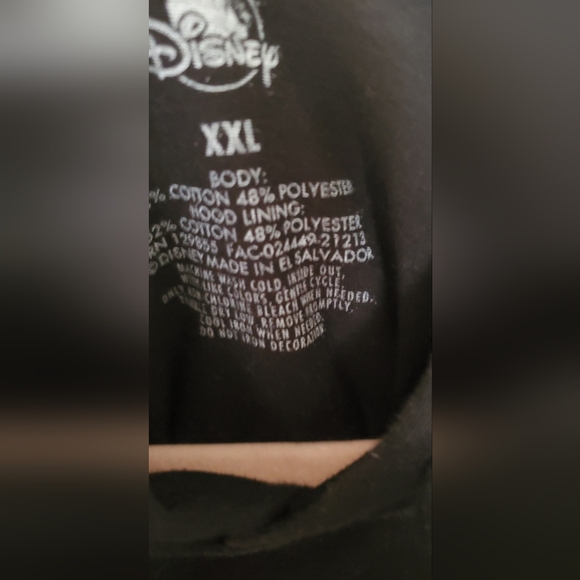 Walt Disney World Epcot Mexico Pavillion long sleeve with hood size XXL - Picture 4 of 4